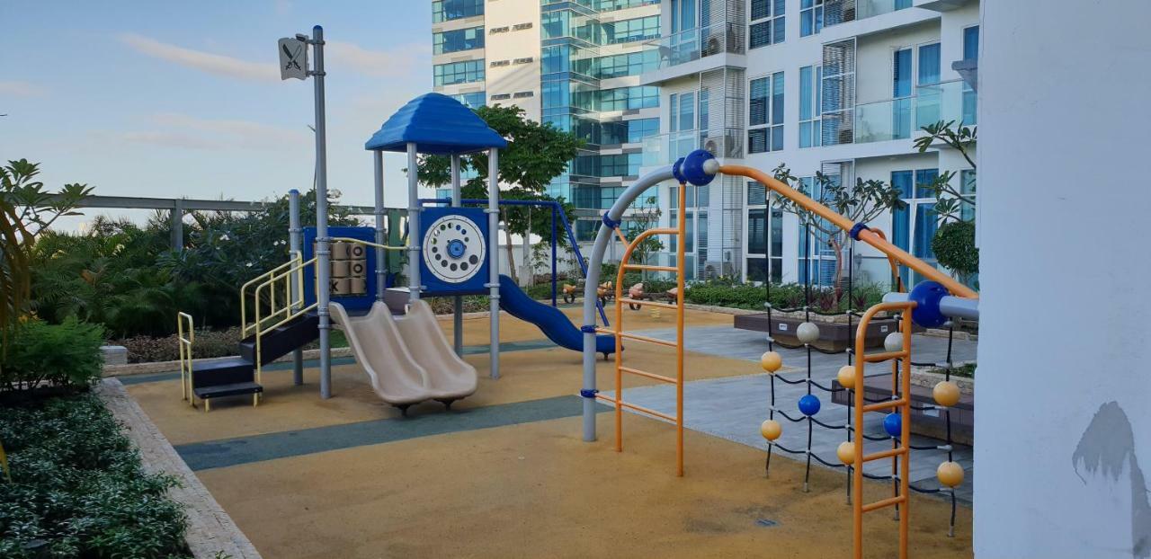 Apartment Sea View At Mactan Newtown Lapu-Lapu City Zewnętrze zdjęcie
