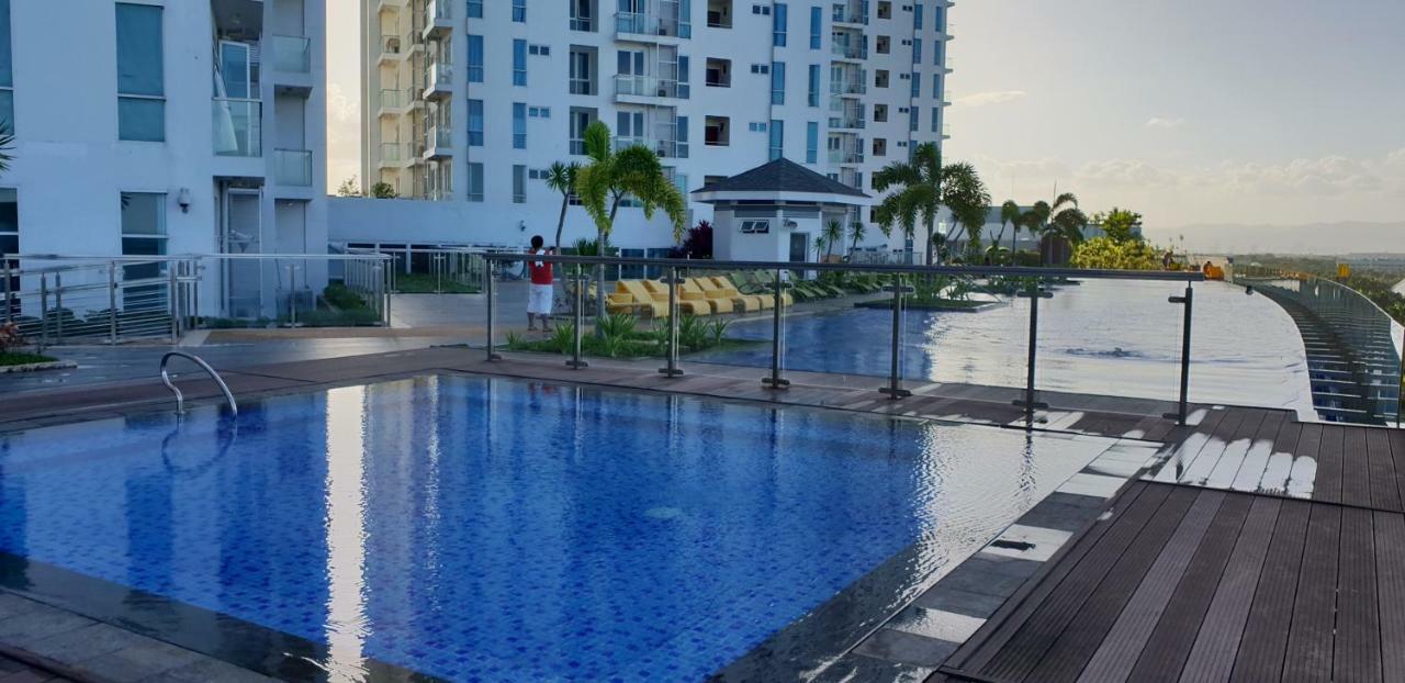 Apartment Sea View At Mactan Newtown Lapu-Lapu City Zewnętrze zdjęcie